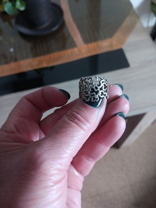Anillo de circonitas  de pandora 