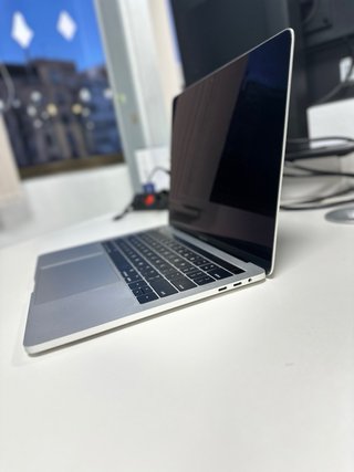 Macbook Pro 13” 2017