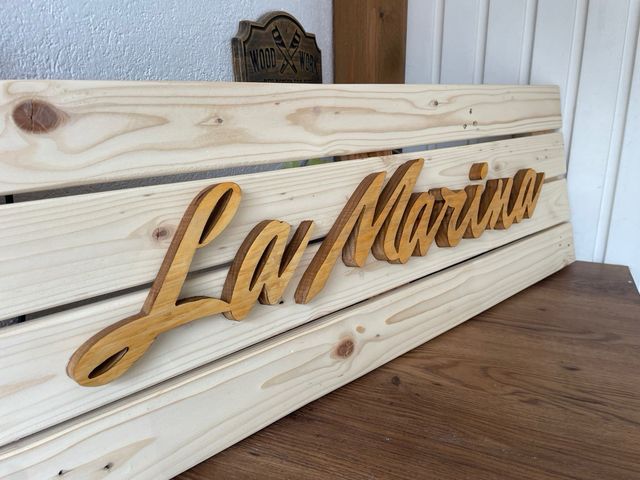 Decoracion decorativa personalizada  madera y led