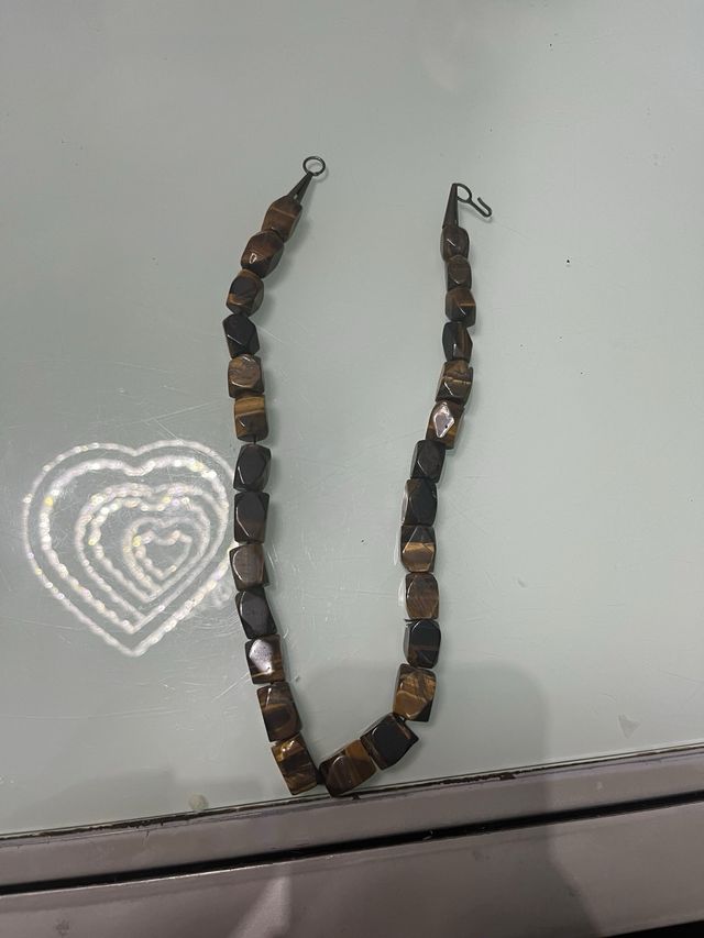 Collana con pietre occhio di tigre