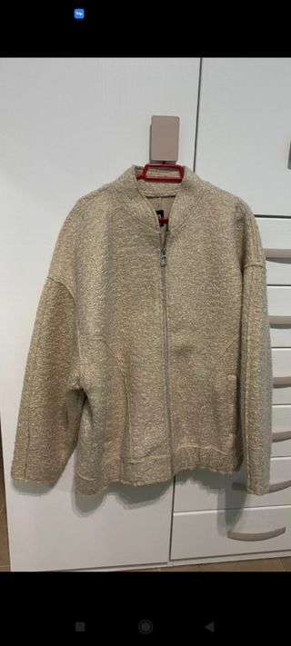 Chaqueta tipo bomber Zara 