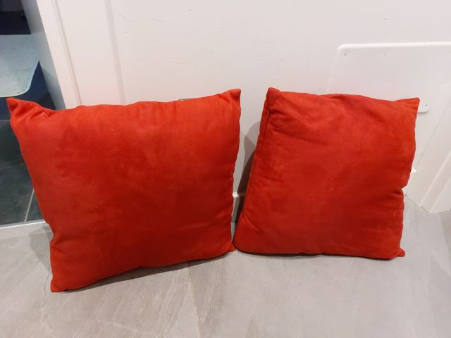 Cuscini decorazioni divano  sofà