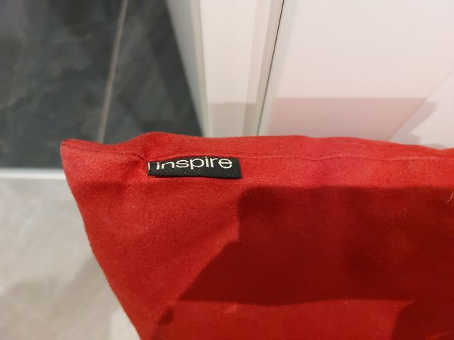 Cuscini decorazioni divano  sofà