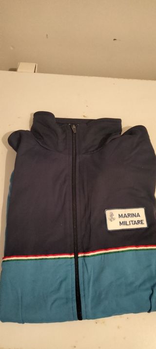 Tuta ginnica Marina Militare