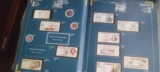 Album de billetes y tarjetas