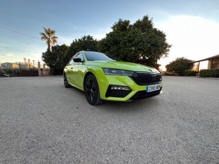 Skoda Octavia Combi IV RS 245 cv PHEV