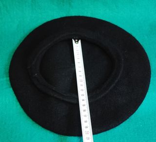 Boina Parisina Negra Mujer
