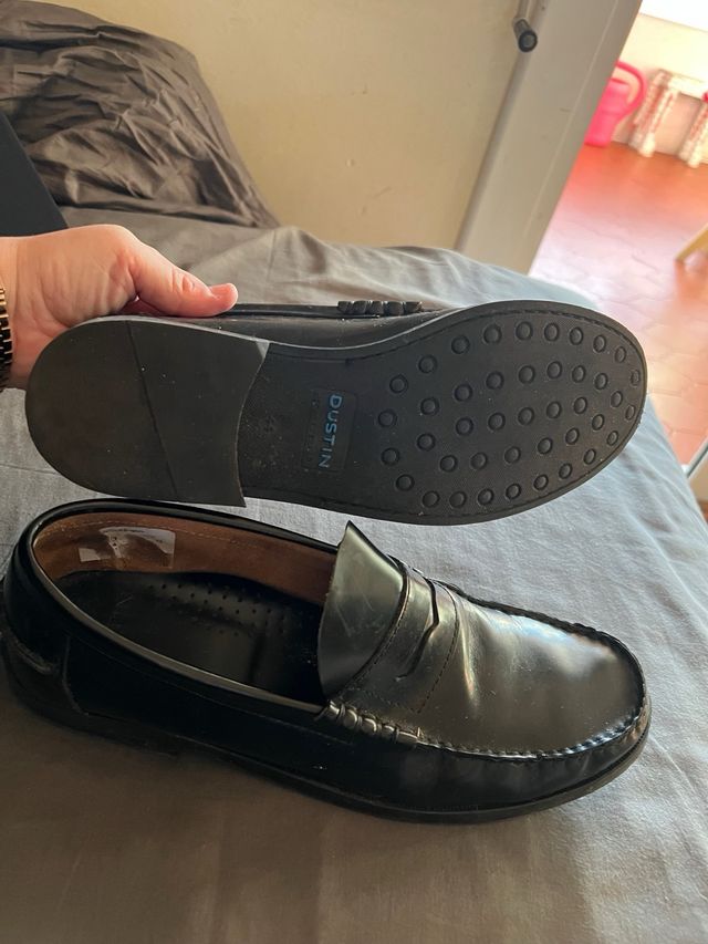Mocasín negro  Dustin 44