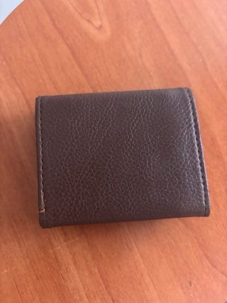 Monedero cuero