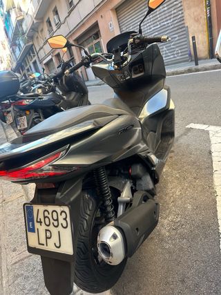 Honda PCX 2021