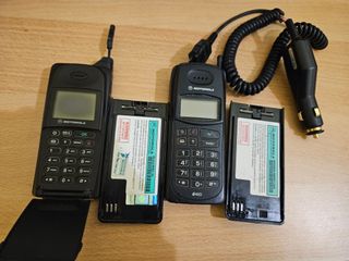 Motorola 8900 + Motorola d460