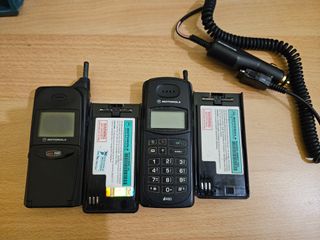Motorola 8900 + Motorola d460