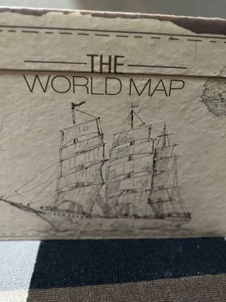 Baúl madera/polipiel mapa mundo antigüo