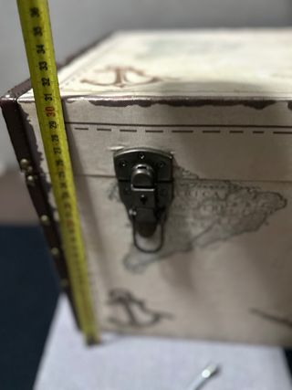 Baúl madera/polipiel mapa mundo antigüo