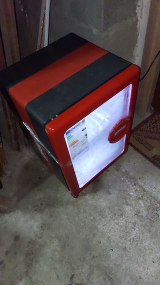 Nevera pequeña