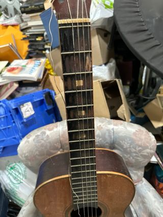 GUITARRA RAMIREZ ANTIGUA