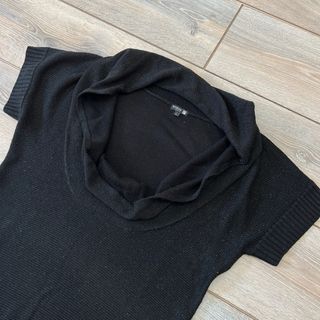 Vintage 2000s Elegant black Tee