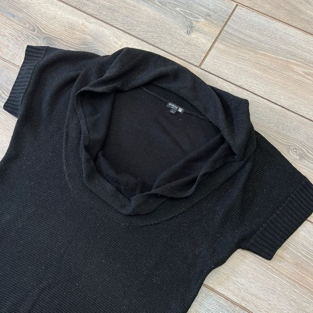 Vintage 2000s Elegant black Tee