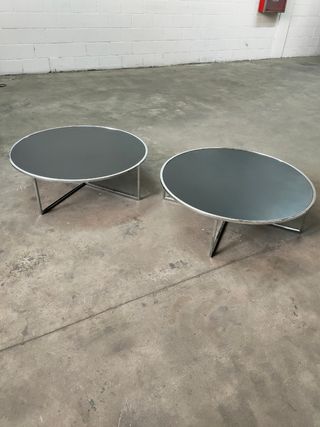 Noleggio tavolo basso in legno Mid-Century