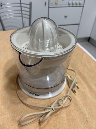 Exprimidor eléctrico