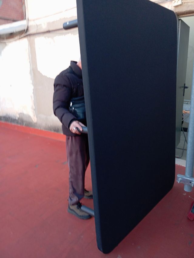 URGE vender. Nuevísimo con sus patas .