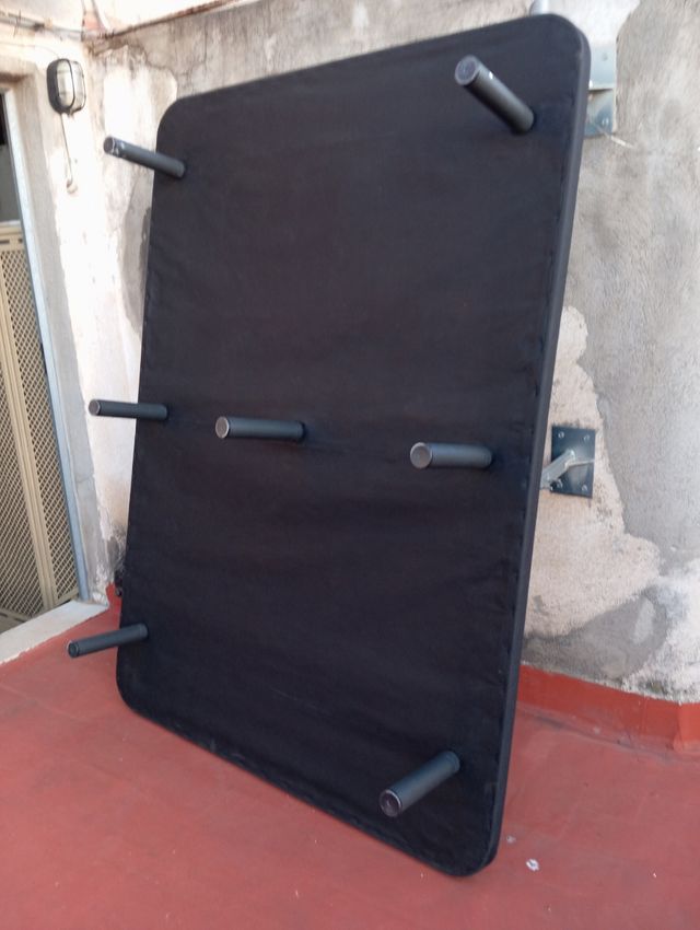 URGE vender. Nuevísimo con sus patas .