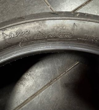 Copertone Avon Cobra Chrome 200/50/17