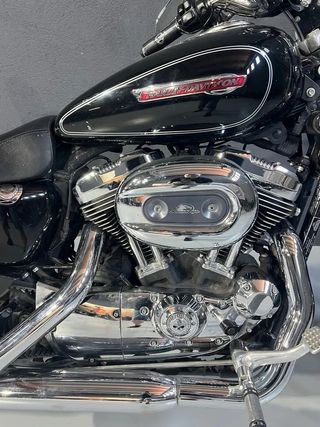 HARLEY DAVIDSON SPORTSTER 1200 CUSTOM