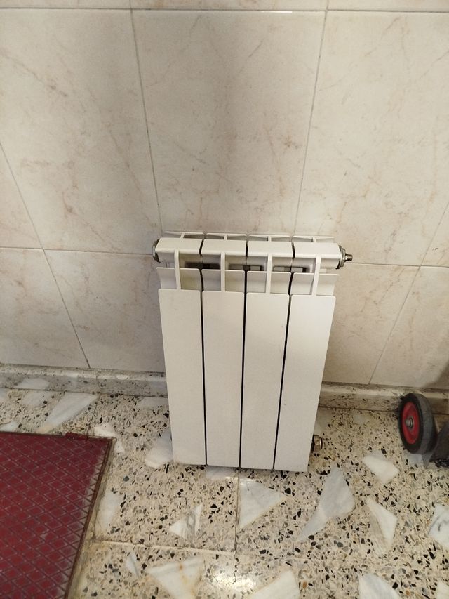 Radiador aluminio 4 elementos