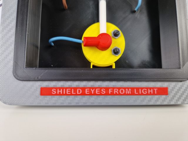 Condensador de fluzo - Flux capacitor