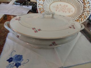 Frutero porcelana y sopera