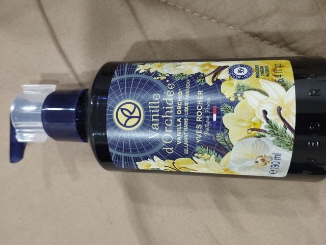 Conjunto da Yves Rocher banho e corpo