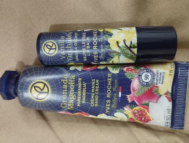 Conjunto da Yves Rocher banho e corpo