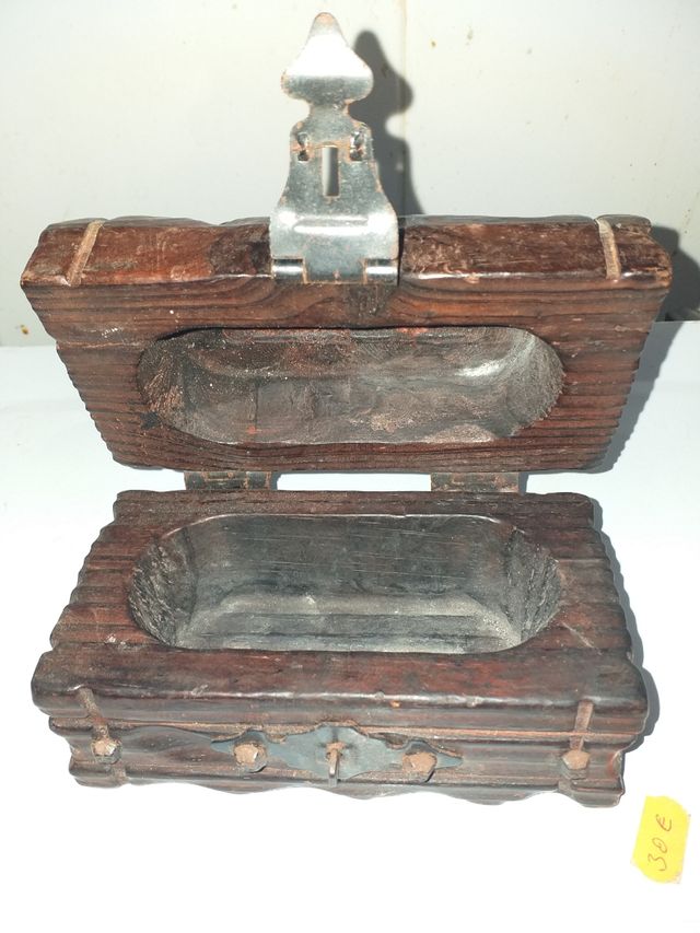 2 cajas antiguo de madera
