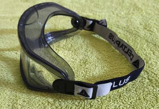 Óculos panorâmicos de proteção da Delta Plus