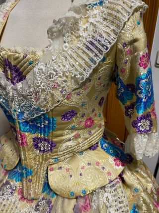 Traje de fallera