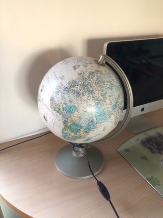 Bola del mundo con luz Nova Rico Antiguo