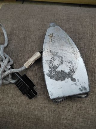 Ferro da stiro vintage funzionante