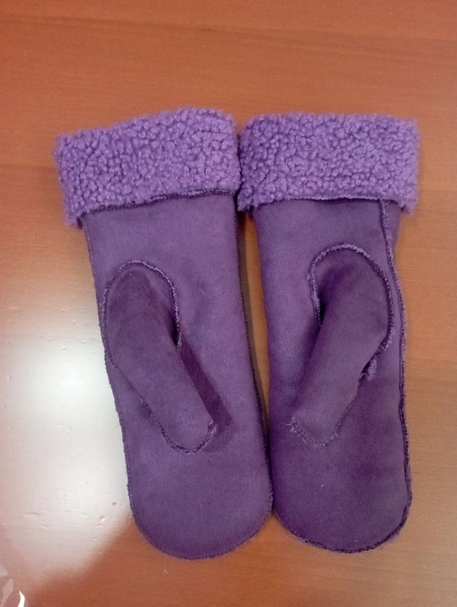 Muffole scamosciato con ecopelliccia taglia L/XL