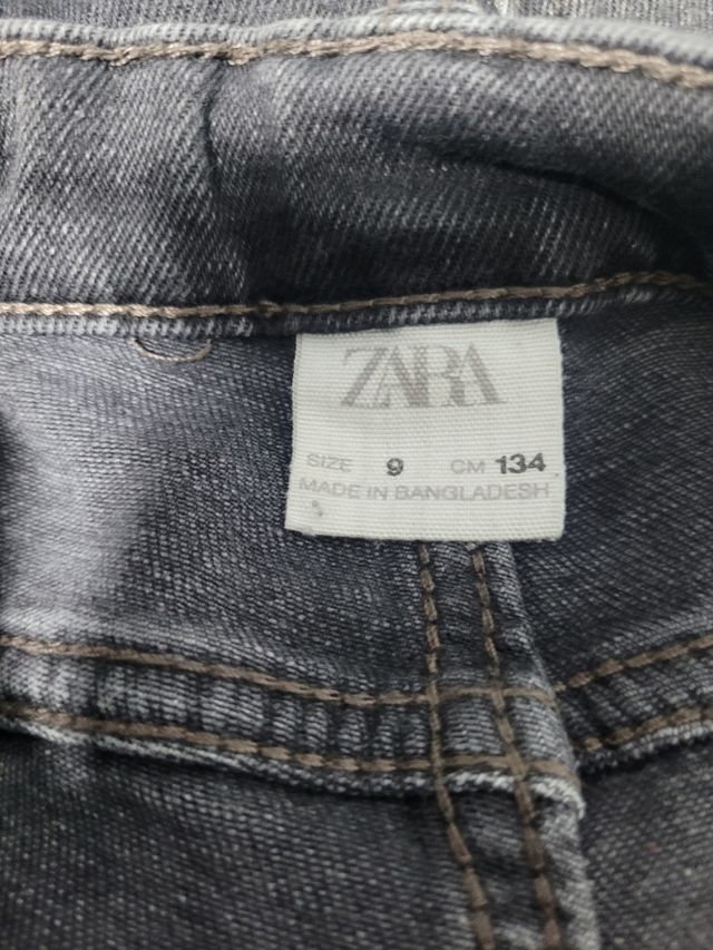 Pantalón vaquero negro niña