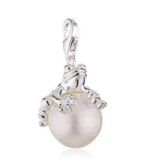 COLGANTE DE THOMAS SABO RANA Y PERLA