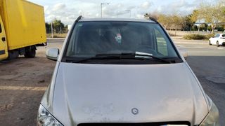 Mercedes-Benz Vito 2012