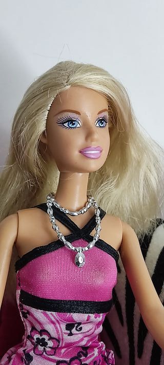 BARBIE DOLL 2005