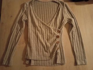 Jersey gris con botones talla M