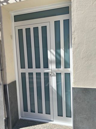 Ventana de aluminio
