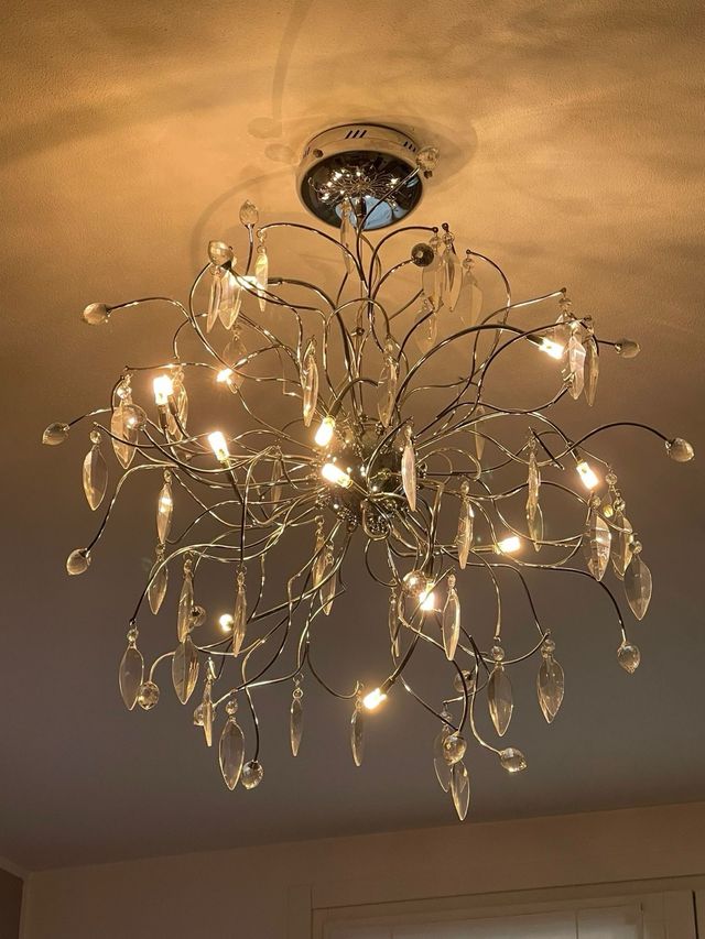 Lampadario a sospensione in acciaio e cristallo