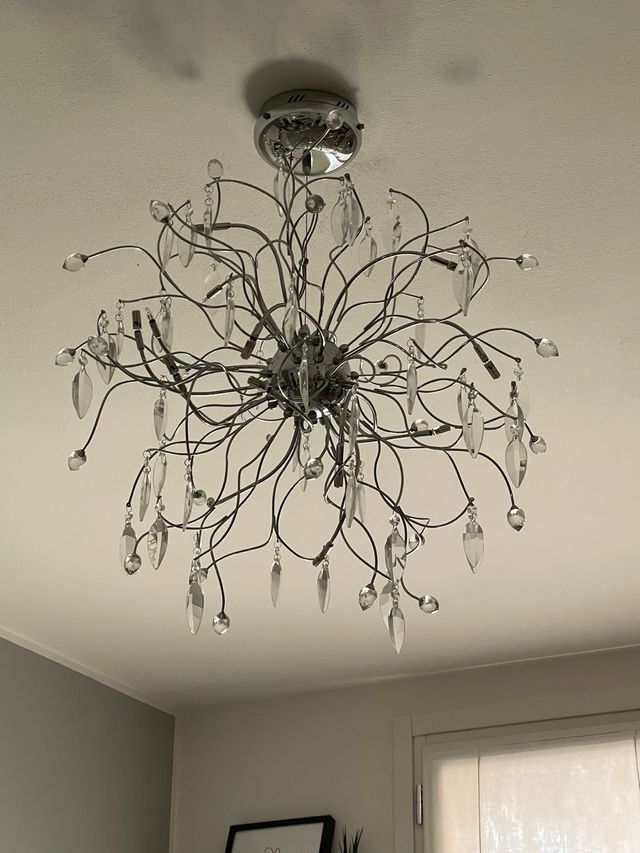 Lampadario a sospensione in acciaio e cristallo