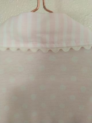 Pijama de rayas y topos rosas y blancos