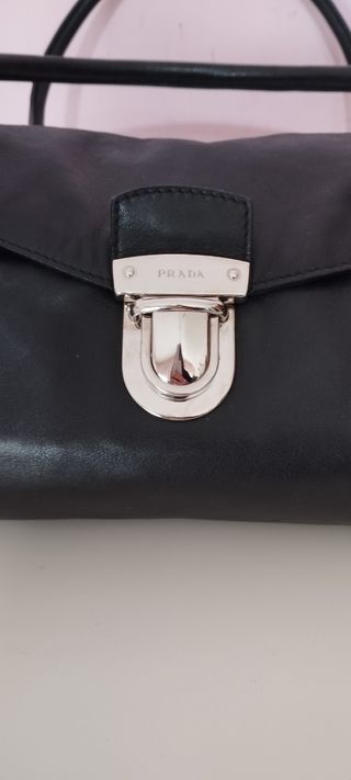 Borsa baguette Prada vera pelle nera 