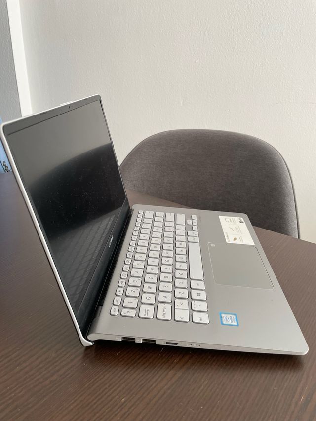 Urge! Asus vivobook s430 14”